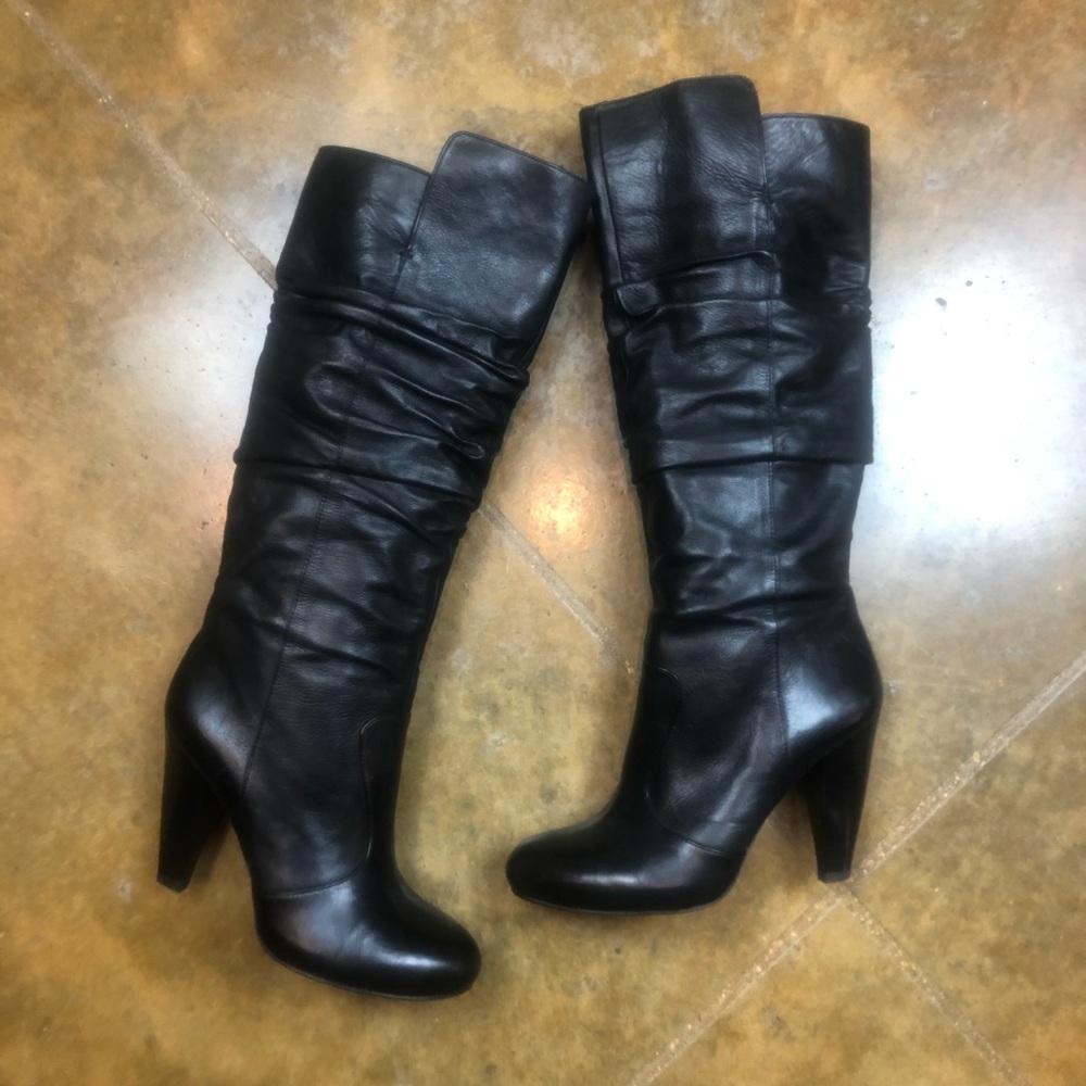 Via Spiga leather boots